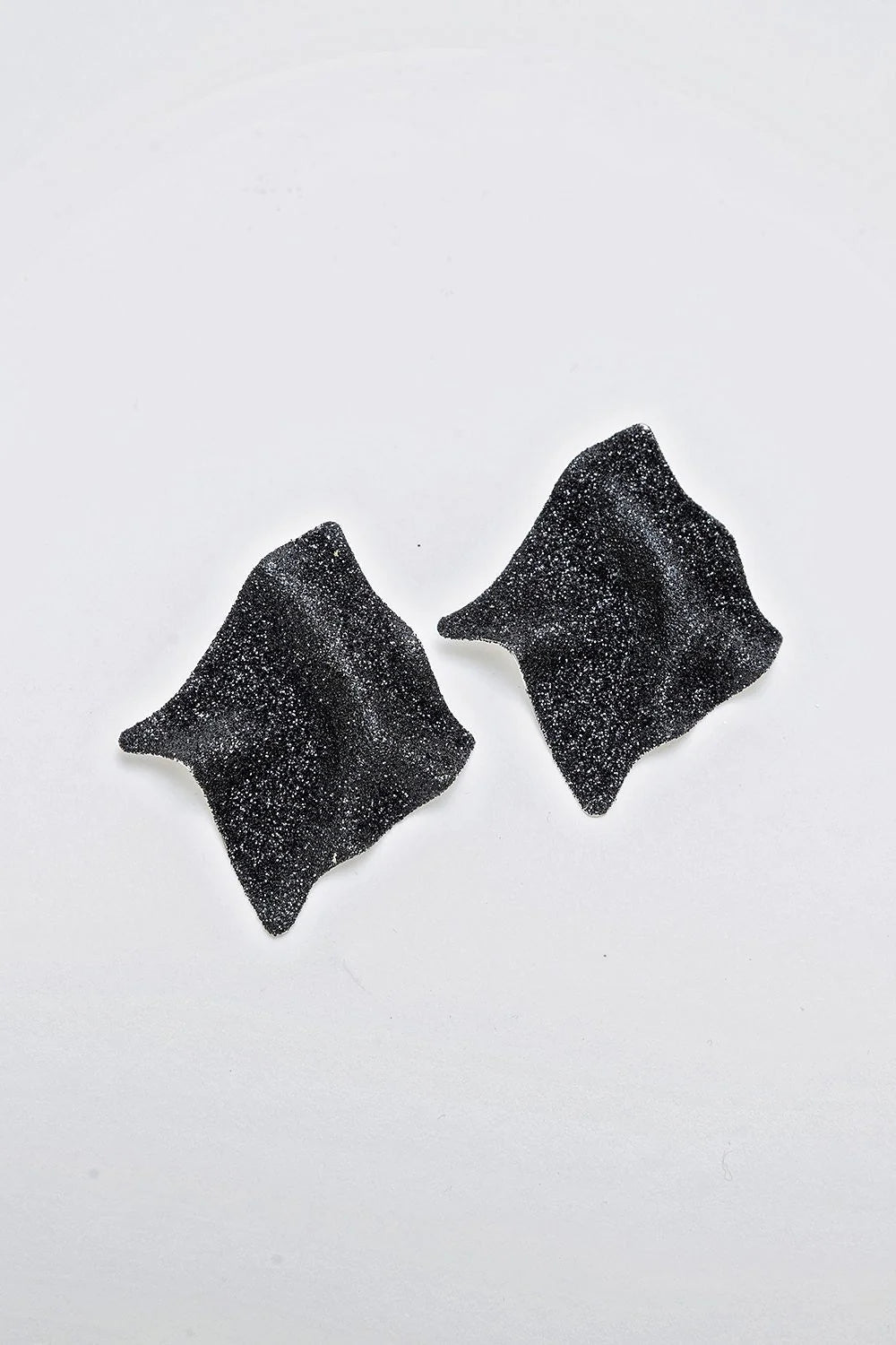 Deia glitter earrings