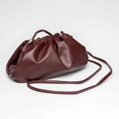 Dumpling bag burgundy